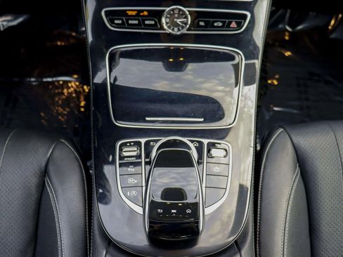 Used 2017 Mercedes-Benz E 300 4MATIC image 23