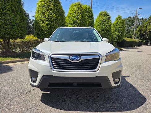 Used 2021 Subaru Forester Premium image 8