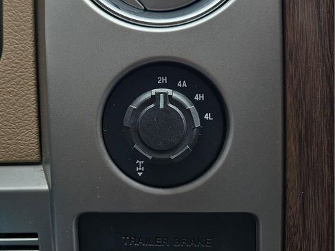 Used 2013 Ford F150 Lariat w/ Luxury Equipment Group AWD/4WD image 15