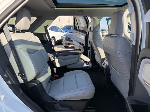 New 2026 Ford Explorer Active w/ Active Comfort Package AWD/4WD image 20