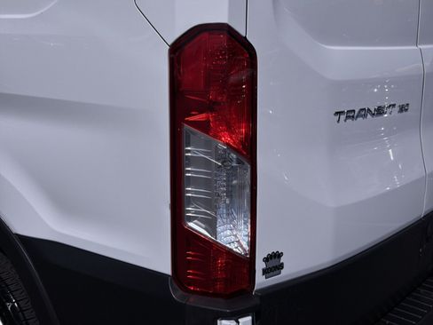 Used 2021 Ford Transit 150 Low Roof RWD image 14