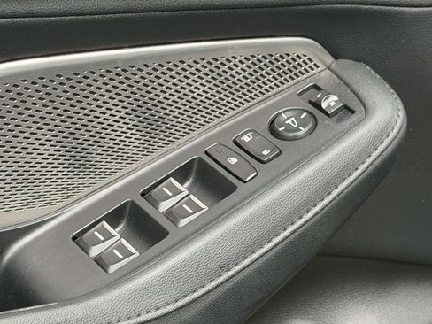 Used 2023 Acura MDX SH-AWD image 29