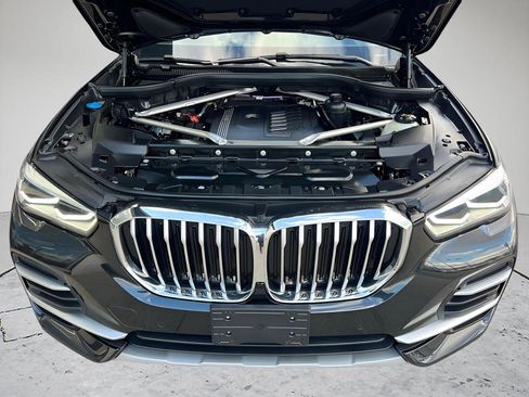 Used 2023 BMW X5 xDrive40i w/ Premium Package image 36