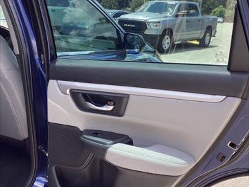 Used 2018 Honda CR-V LX image 18