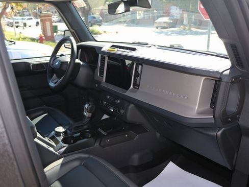 New 2025 Ford Bronco Outer Banks image 29