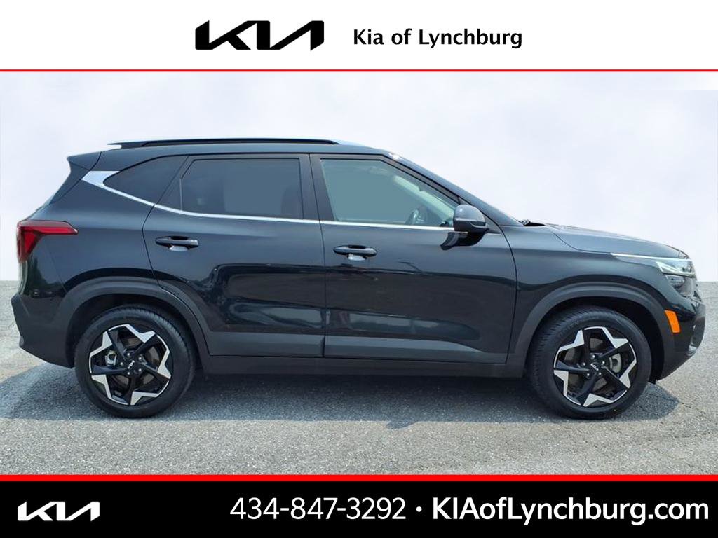 Used 2024 Kia Seltos EX AWD/4WD image 3