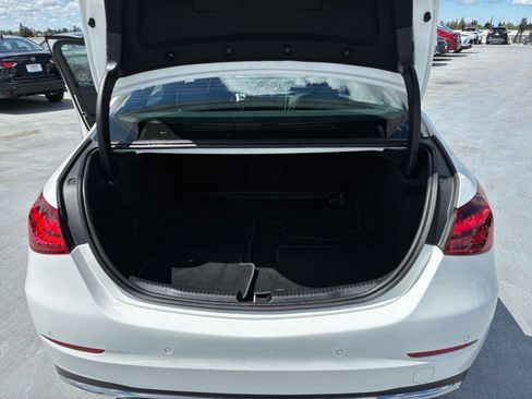 Used 2024 Mercedes-Benz C 300 Sedan image 32