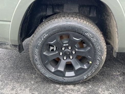 New 2026 RAM 1500 4x4 Crew Cab image 19