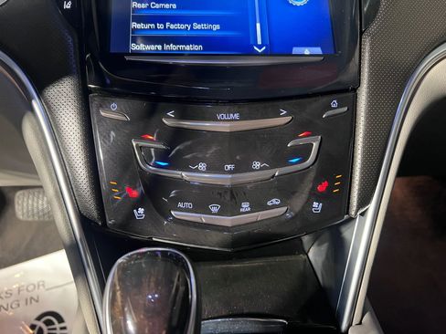 Used 2013 Cadillac XTS Luxury w/ Driver Awareness Package image 44