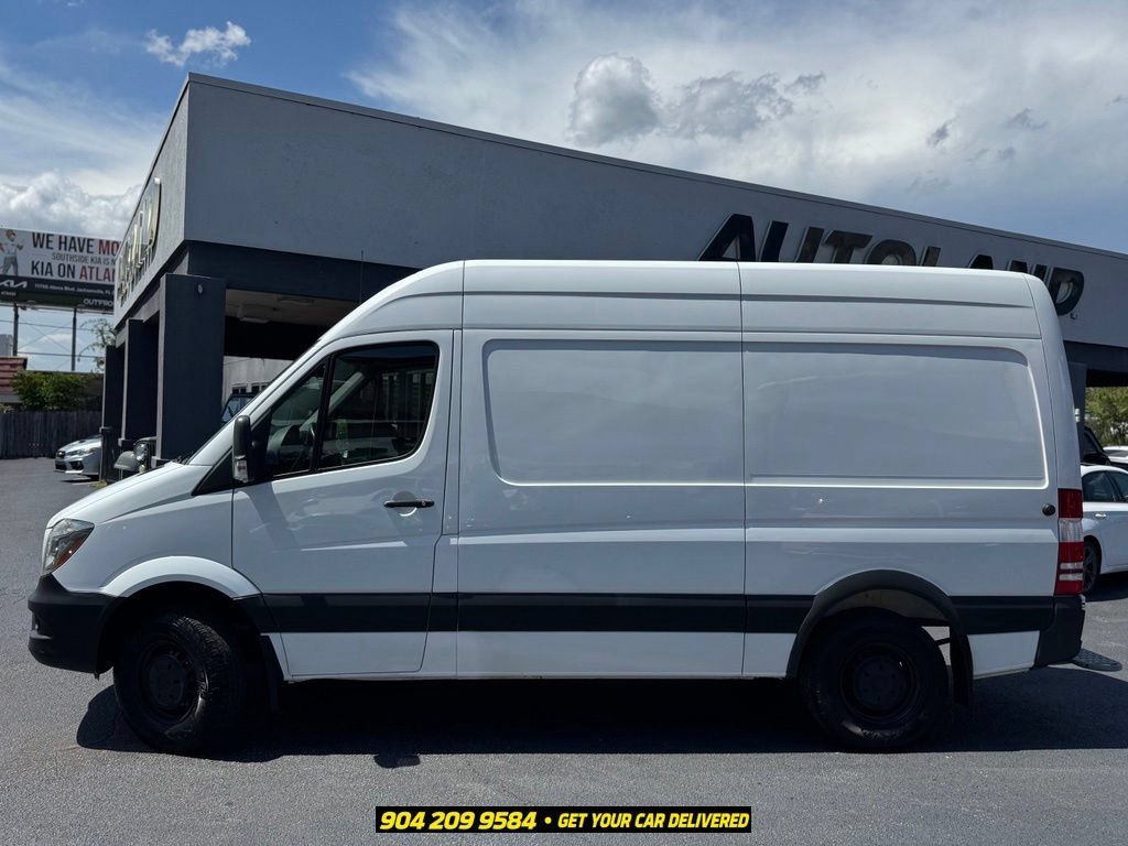 Used 2017 Mercedes-Benz Sprinter 2500 image 5