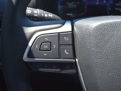 Used 2024 Toyota Grand Highlander AWD image 23