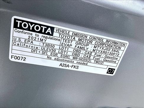 Used 2021 Toyota RAV4 LE AWD/4WD image 33
