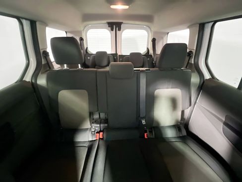 Used 2021 Ford Transit Connect XL image 32