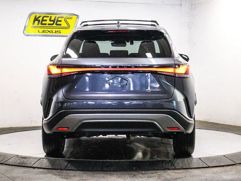 Used 2025 Lexus RX 350 FWD w/ Accessory Package image 3