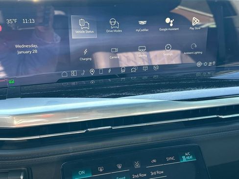 New 2026 Cadillac Escalade IQ Sport 1 w/ LPO, ONYX Package AWD/4WD image 28
