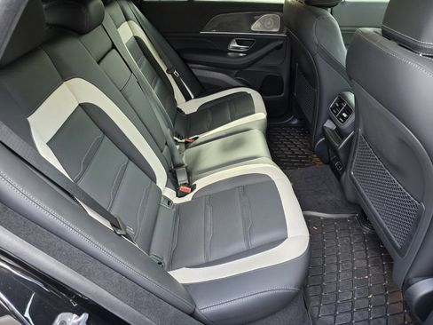 Used 2024 Mercedes-Benz GLE 63 AMG S image 5