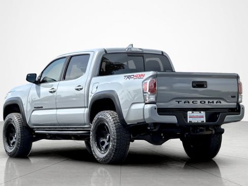 Certified 2021 Toyota Tacoma TRD Off-Road w/ Technology Package AWD/4WD image 3