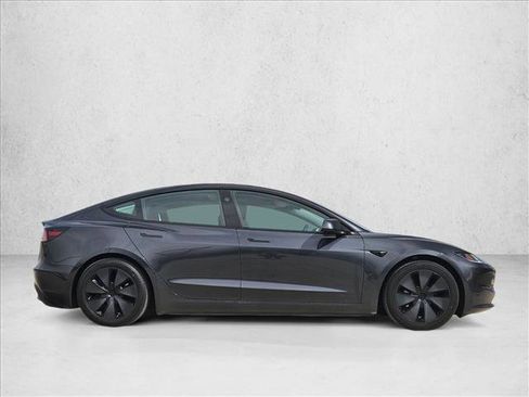 Used 2025 Tesla Model 3 Long Range AWD/4WD image 4