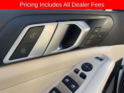 Used 2021 BMW X5 M50i w/ Executive Package AWD/4WD image 21