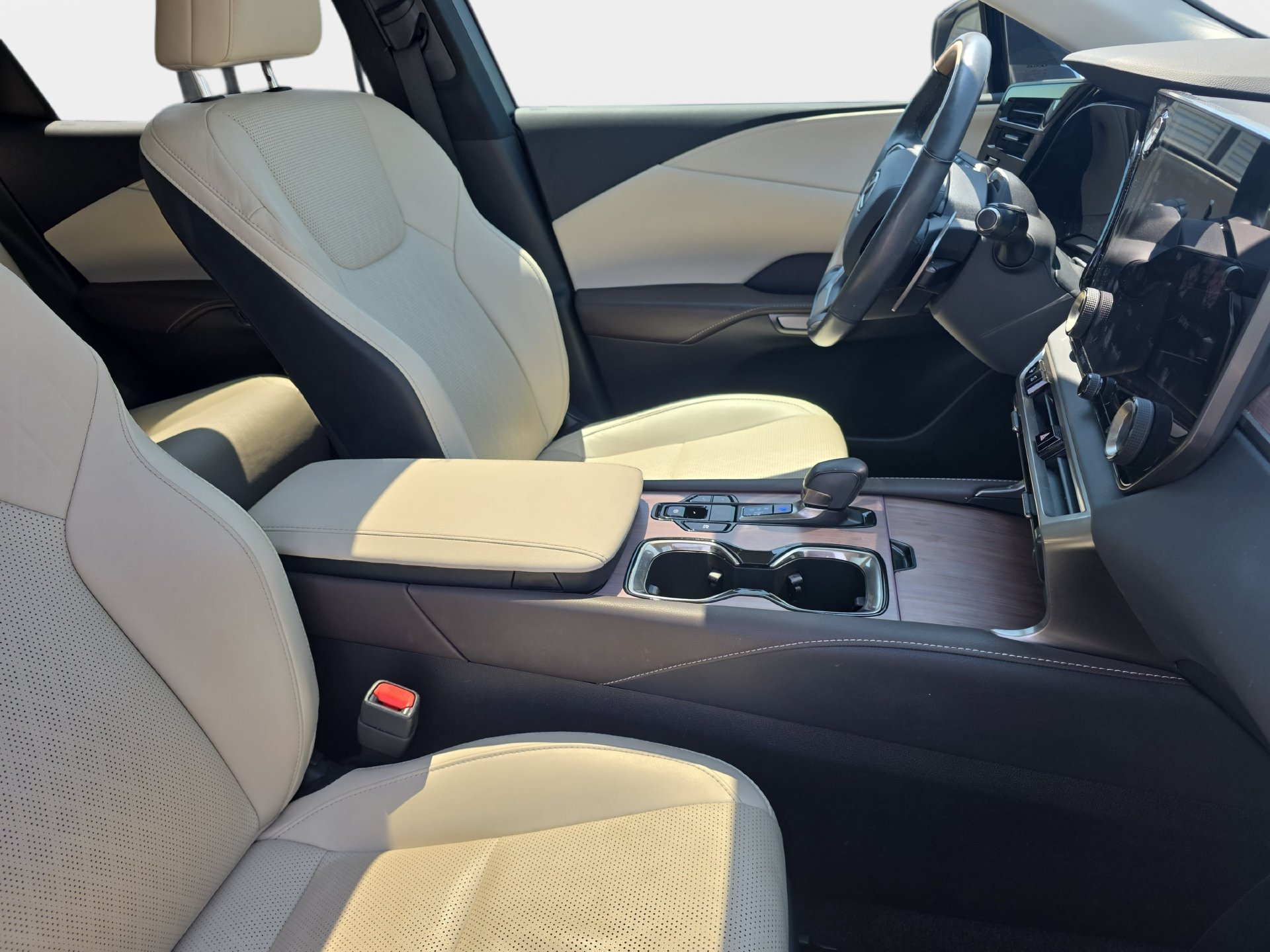 Used 2024 Lexus RX 350 w/ Convenience Package AWD/4WD image 10