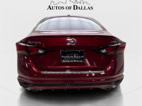 Used 2022 Nissan Altima 2.5 SV w/ SV Premium Package FWD image 7