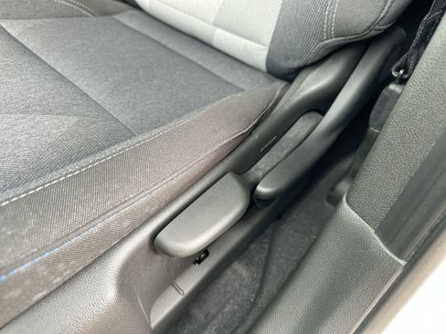 Used 2025 Chevrolet Trax LS w/ Driver Confidence Package FWD image 12