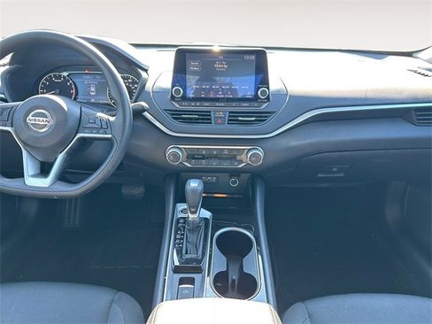 Used 2021 Nissan Altima 2.5 SV image 11