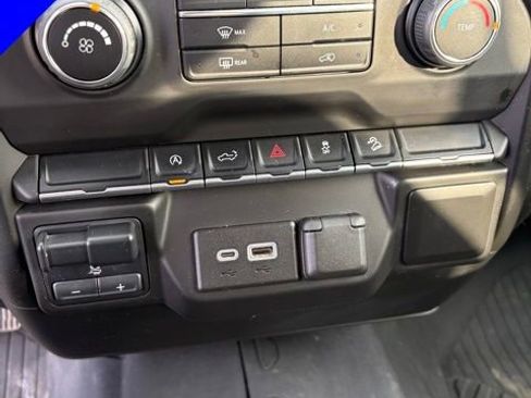 Used 2021 Chevrolet Silverado 1500 Custom Trail Boss w/ Safety Confidence Package AWD/4WD image 21