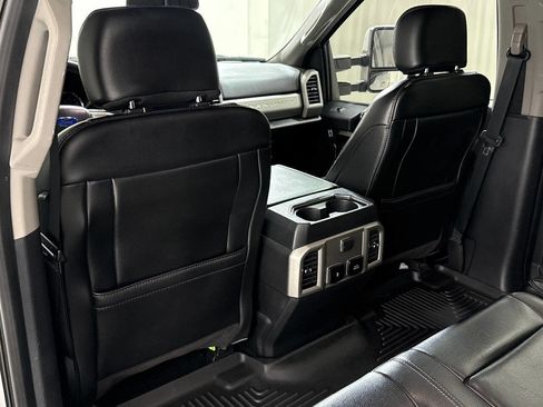 Used 2020 Ford F250 Lariat AWD/4WD image 46