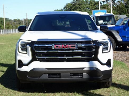 Used 2025 GMC Terrain Elevation image 6