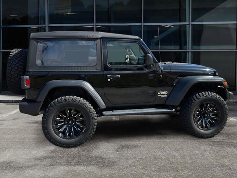 Used 2020 Jeep Wrangler Sport image 8