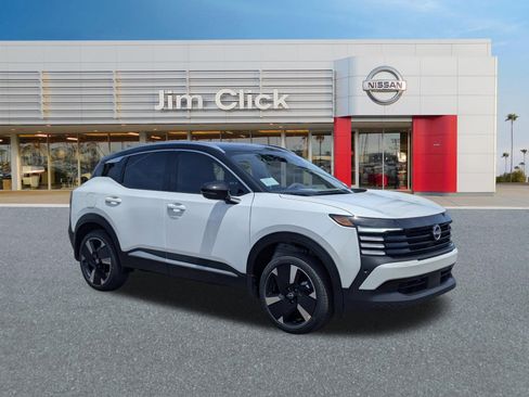 New 2026 Nissan Kicks SR FWD image 1