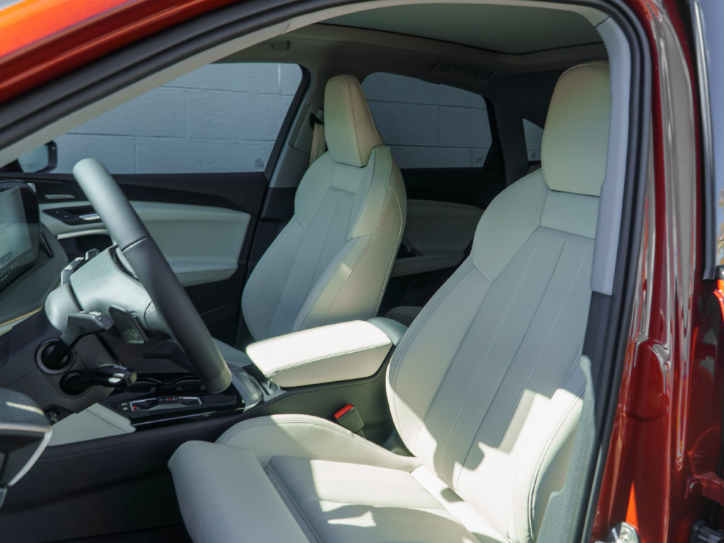 New 2026 Audi Q5 Premium Plus AWD/4WD image 8