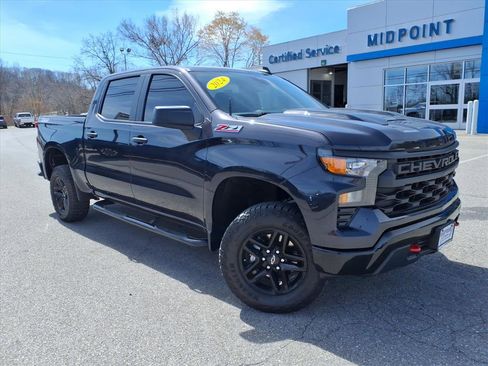 Used 2024 Chevrolet Silverado 1500 Custom Trail Boss image 1