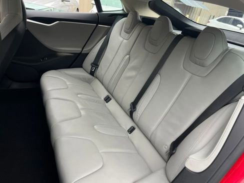 Used 2014 Tesla Model S P85 image 18