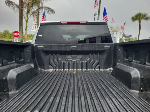 Used 2025 Chevrolet Silverado 1500 LT Trail Boss image 27