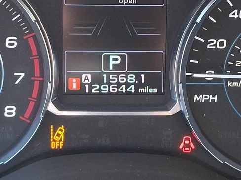 Used 2018 Subaru Forester 2.5i Premium AWD/4WD image 21