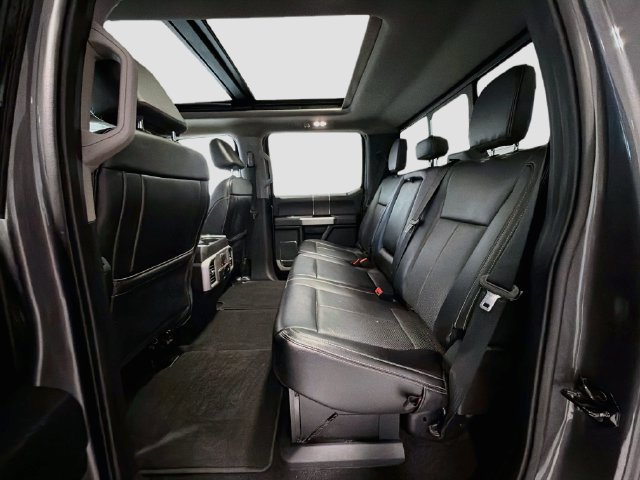 Used 2021 Ford F350 Lariat w/ Tremor Off-Road Package AWD/4WD image 20
