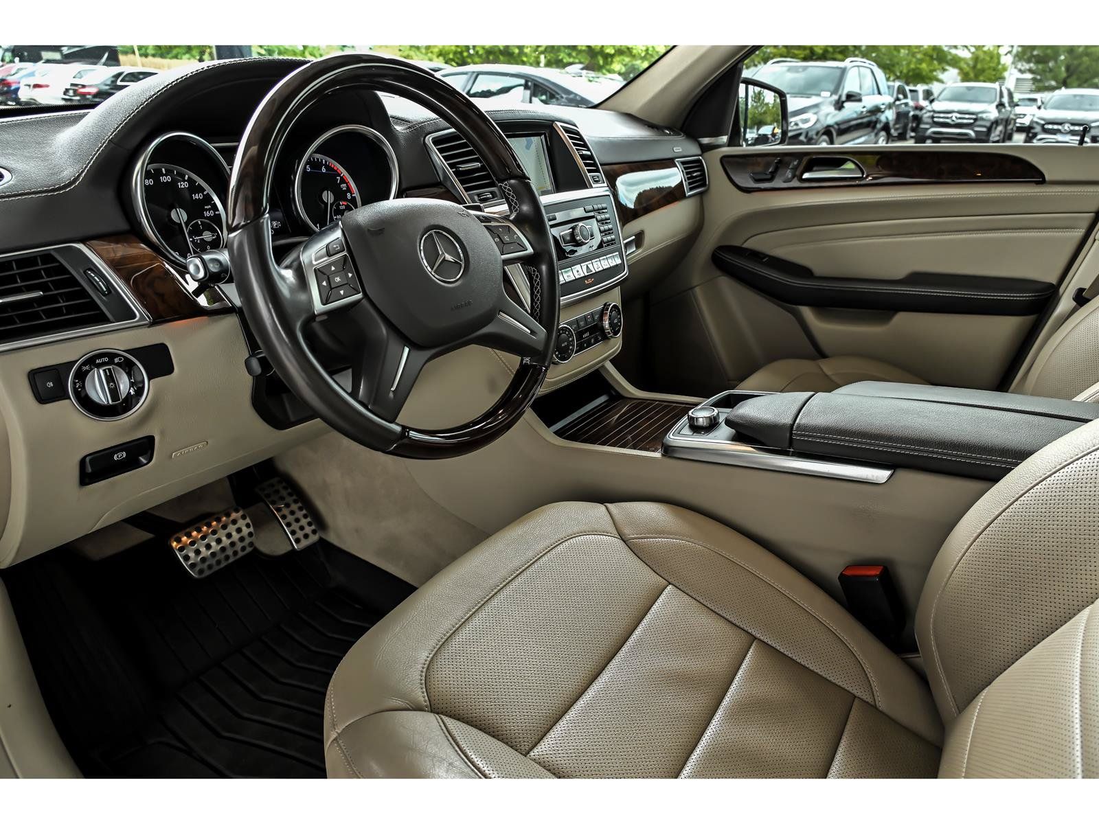 Used 2015 Mercedes-Benz ML 400 4MATIC image 12