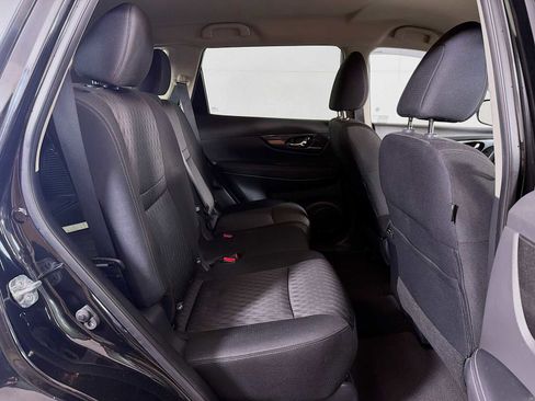 Certified 2019 Nissan Rogue SV image 22