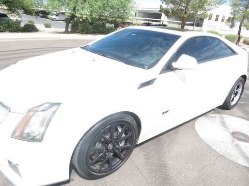Used 2013 Cadillac CTS V RWD image 8