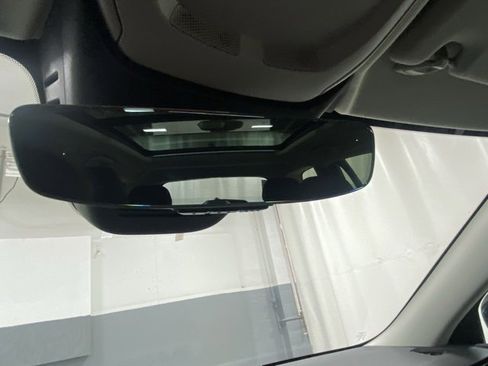 Certified 2024 Volvo V60 B5 Cross Country Plus image 25