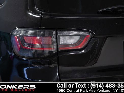 Used 2024 Jeep Compass Limited w/ Driver Assist Group I image 25