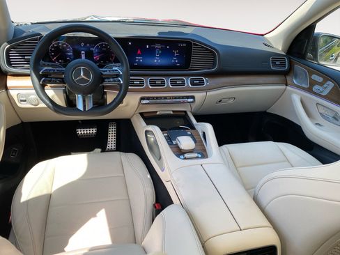 Used 2025 Mercedes-Benz GLS 450 4MATIC w/ AMG Line Exterior image 10