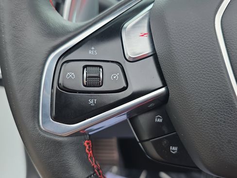 Used 2022 Chevrolet Corvette Stingray Coupe RWD image 24