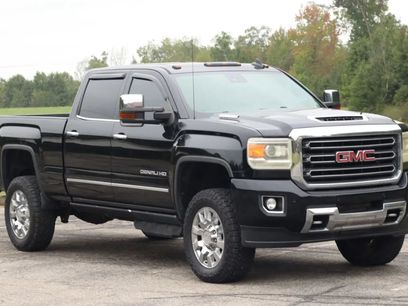 Used 2018 GMC Sierra 2500 Denali w/ Duramax Plus Package