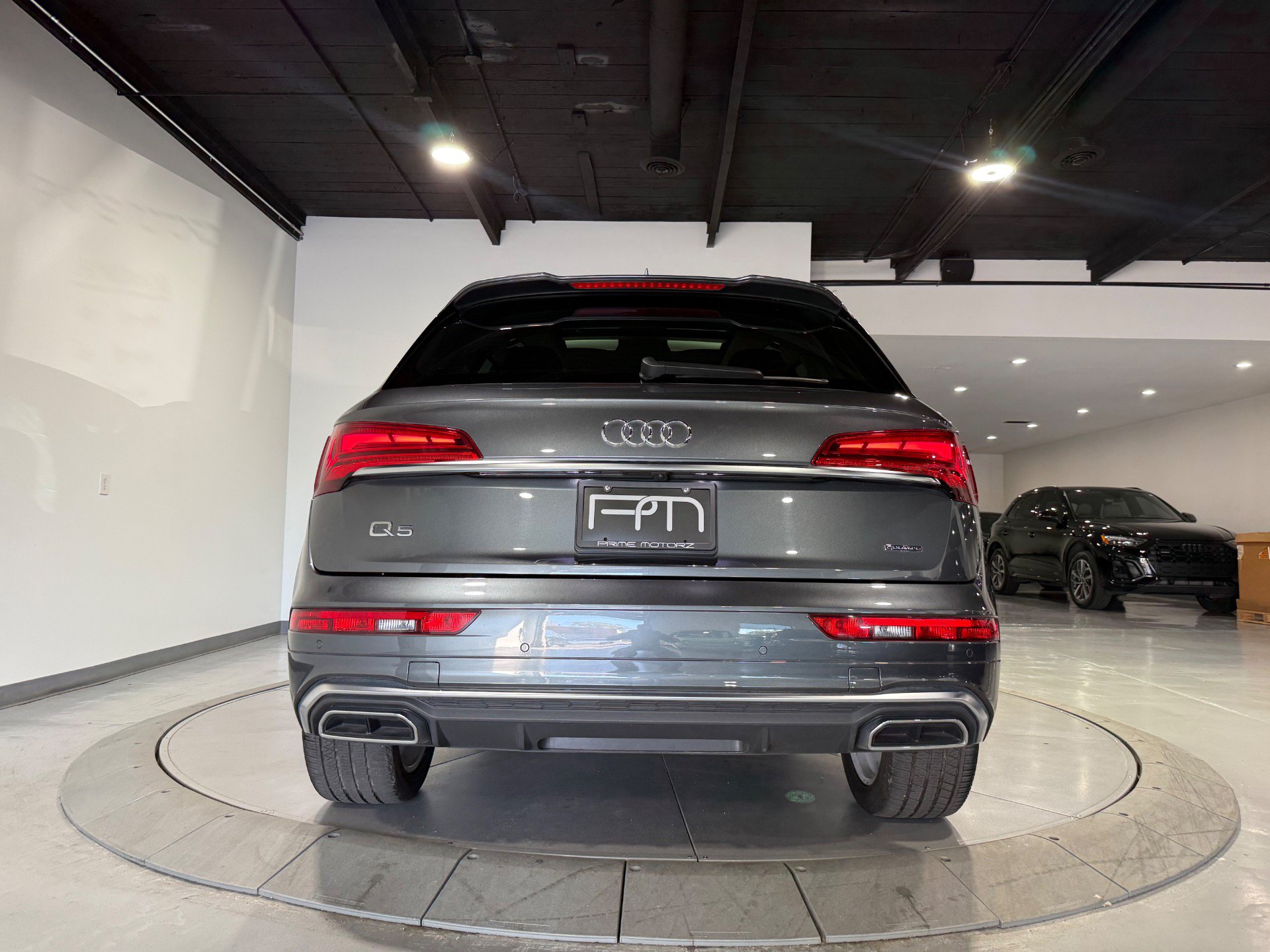 Used 2023 Audi Q5 2.0T Premium Plus w/ Premium Plus Package AWD/4WD image 10