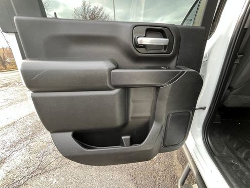 Used 2022 Chevrolet Silverado 2500 LT w/ Convenience Package image 15