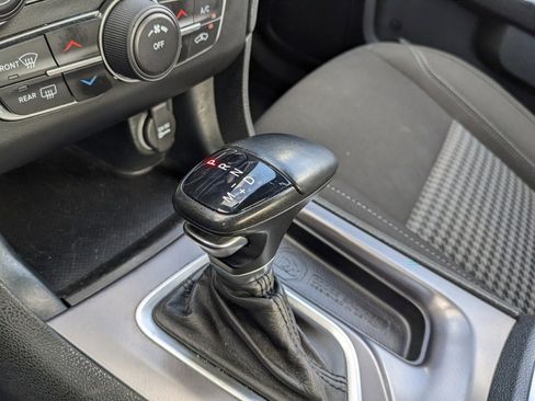 Used 2023 Dodge Charger SXT image 28