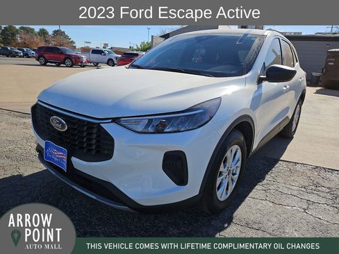 Used 2023 Ford Escape Active w/ Tech Pack #1 image 4